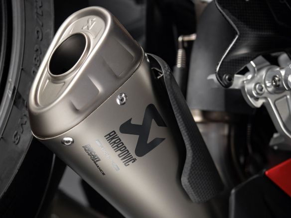 96481661AA PAR DE SILENCIADORES DE ESCAPE AKRAPOVIC DUCATI STREETFIGHTER V4 / S / SP / SP2 2020-2024