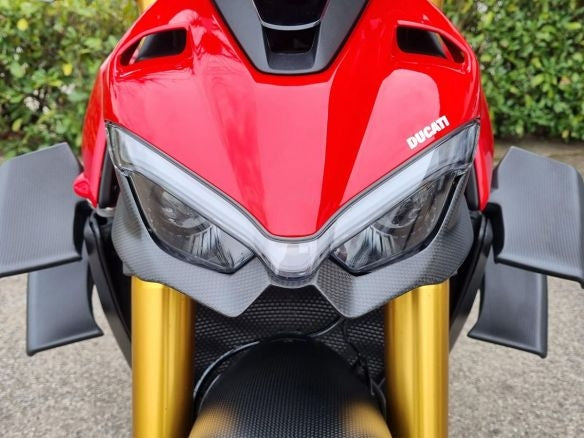 Juego de alerones laterales CNC RACING para Ducati Streetfighter V4/S/SP2 2020-2023