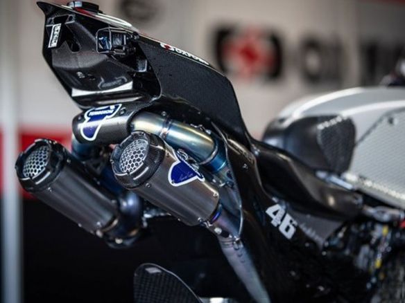 ESCAPE COMPLETO TERMIGNONI RHT RACING TITANIO/ACERO DUCATI PANIGALE V4 18-23