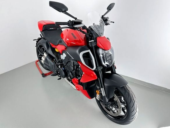 PARABRISAS WRS SPORT TRANSPARENTE DUCATI DIAVEL V4 2023-2024