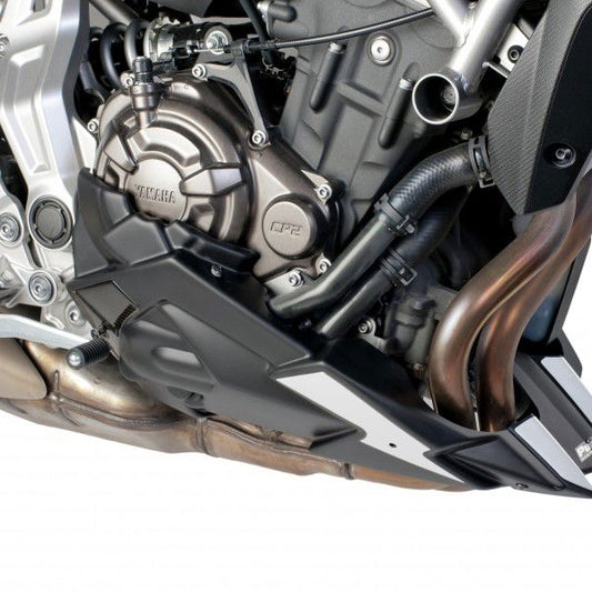 Alerón de motor S-line Puig símil carbono Yamaha MT-07 '14-20 / MT-07 Tracer '16-