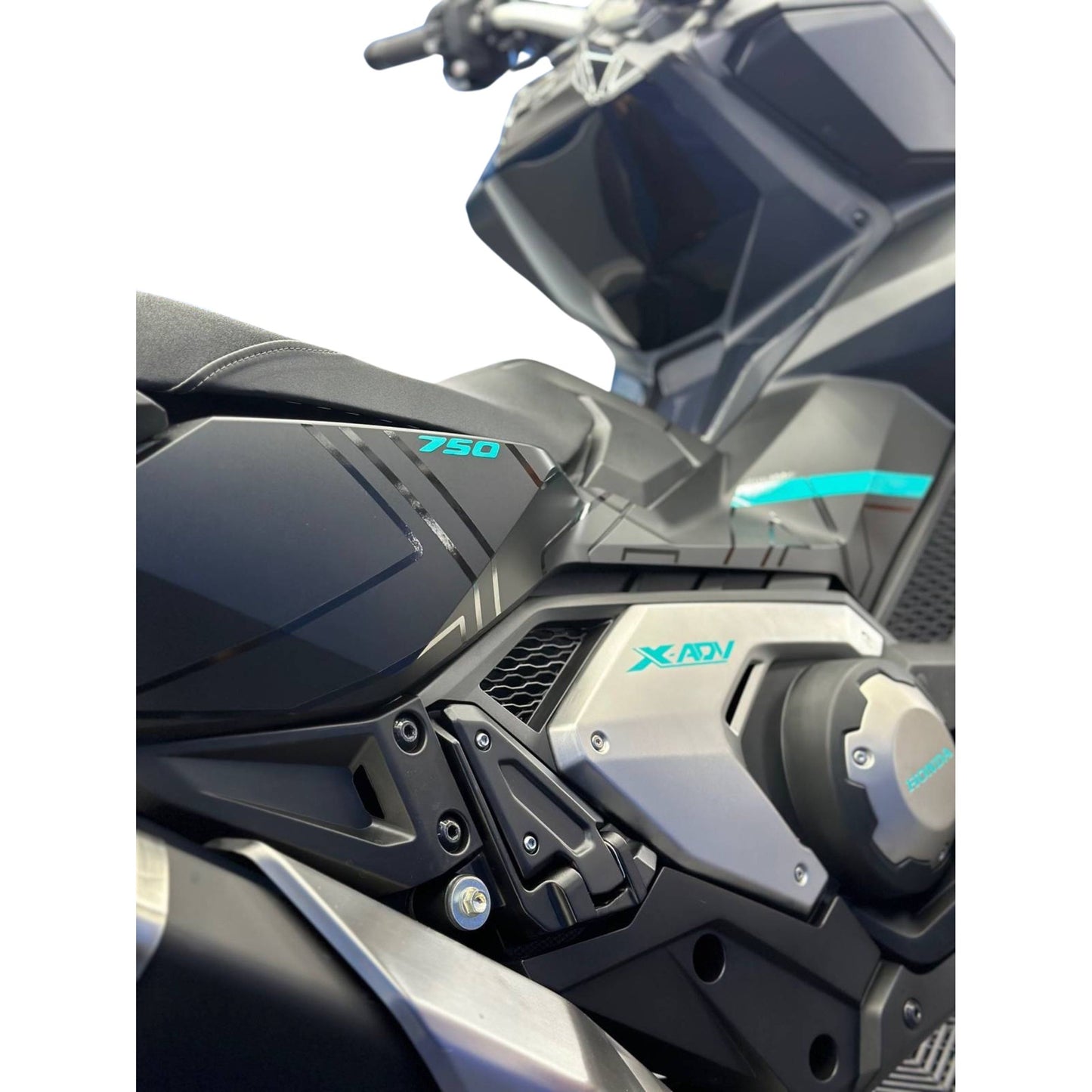 Juego de pegatinas X-ADV 750 21-24)
